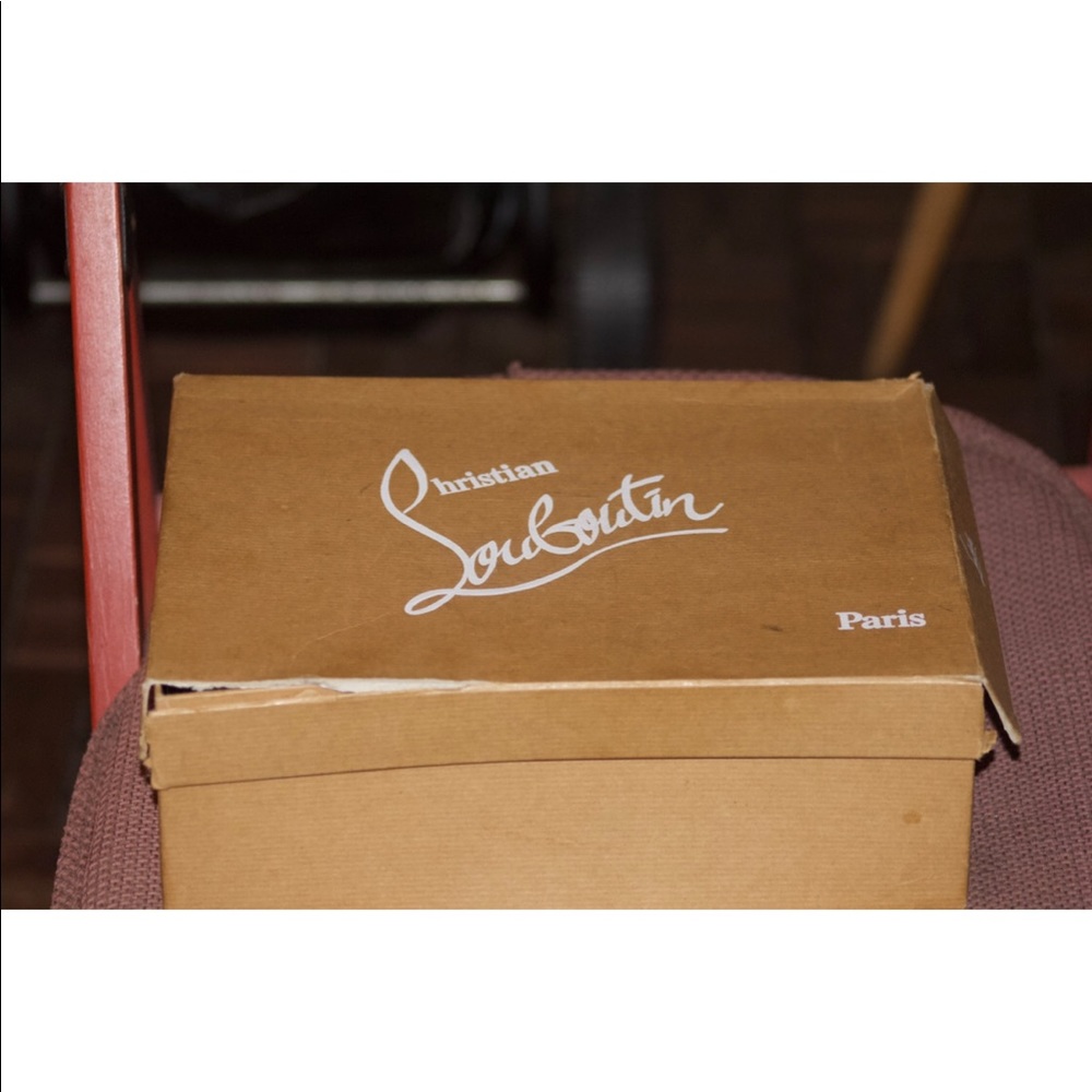 Christian Louboutin's high heel size 39 US 8-9
